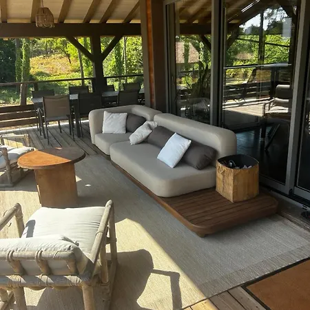 Canopee - Deck, Heated Pool And Pines 빌라 비엘-생-지롱